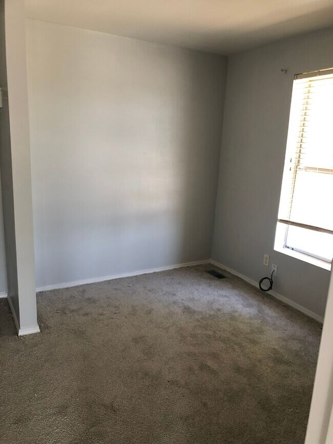 Foto del edificio - MM-36 W Main