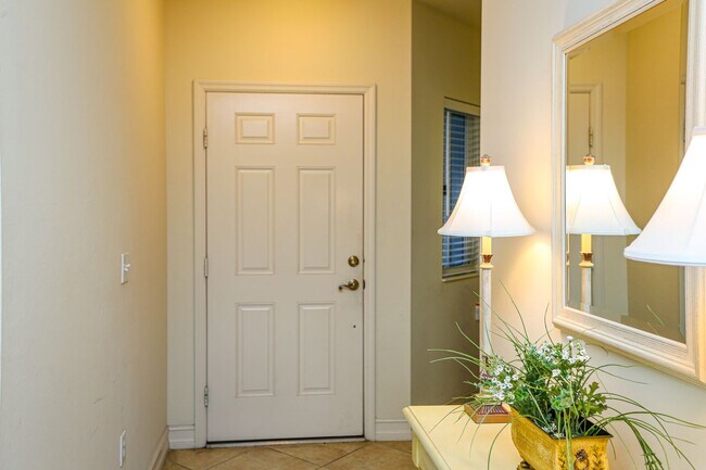 Foto del edificio - ** SEASONAL RENTAL ** BLUE HERON ** 2 BED/...