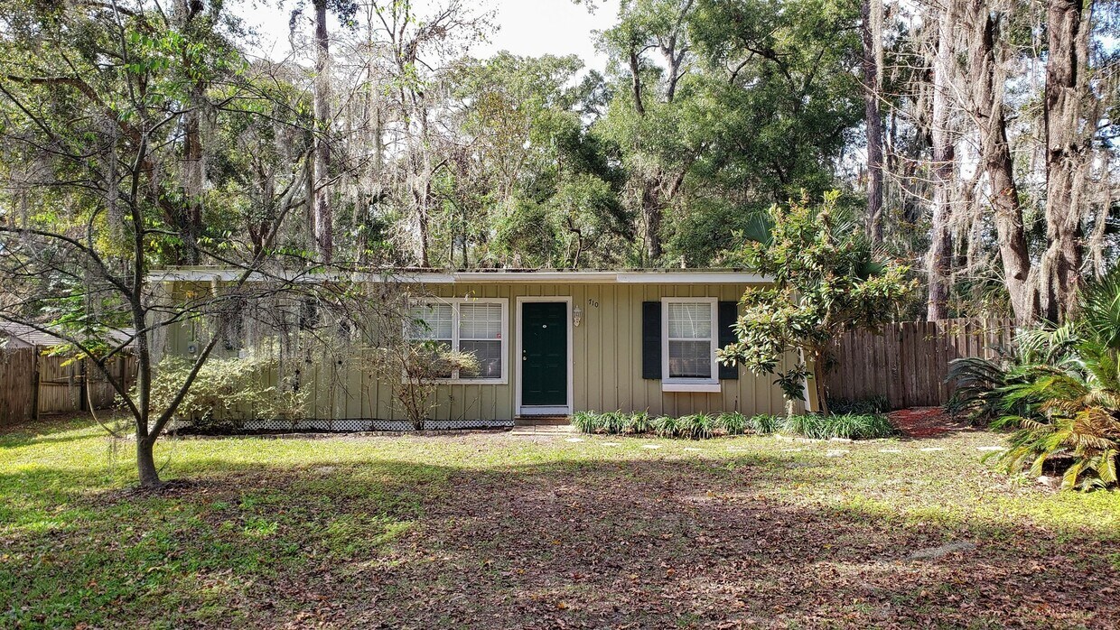 Foto principal - 710 NW 54th Terrace