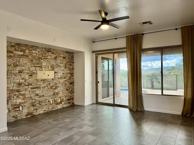 Foto del edificio - 13743 N High Mountain View Pl