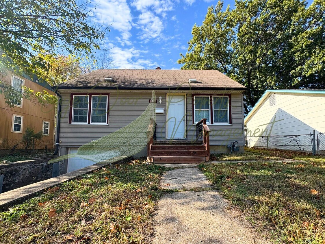 Foto principal - CHARMING HOME WITH GARAGE, LARGE BASEMENT,...