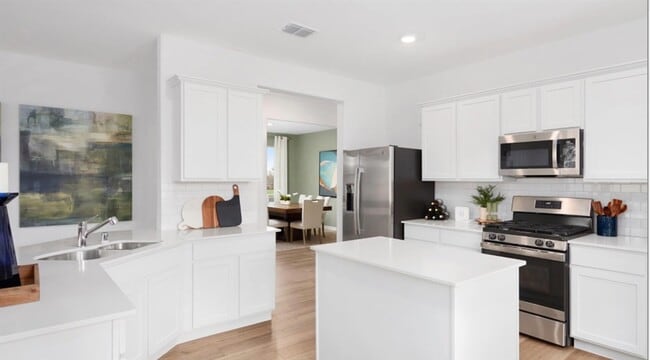 Building Photo - 1221 Flameleaf Dr
