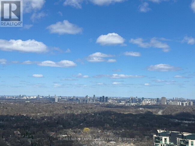 Photo du bâtiment - 634 Church St