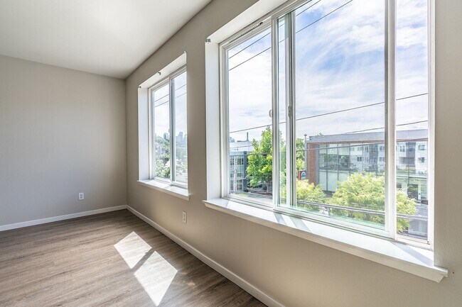 Foto del interior - 1800 Eastlake Apts (Scenic)