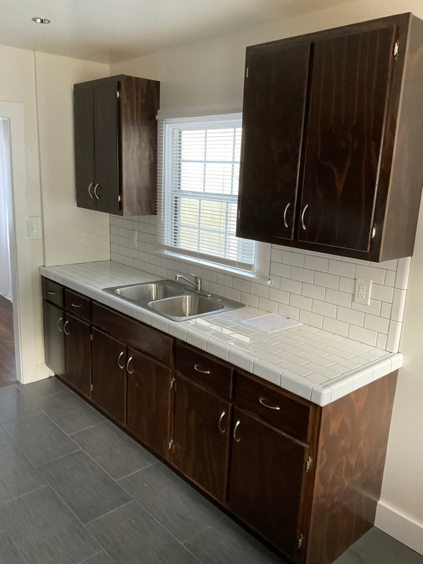 Building Photo - 2034 Highland Ave