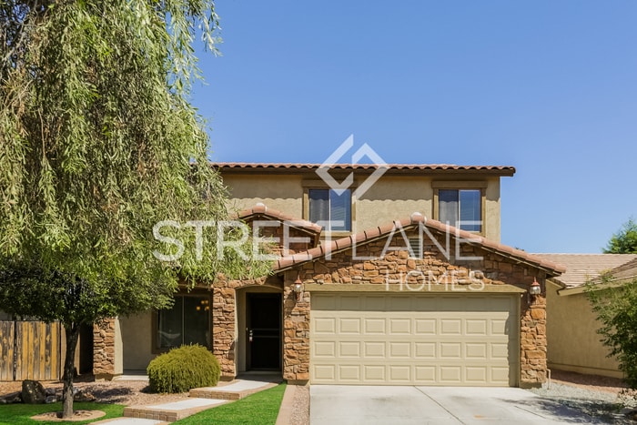 Primary Photo - Charming 3 Bedroom/3 Bath