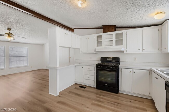 Foto del edificio - 6105 Berthelot Ln