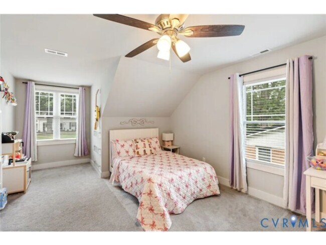 Foto del edificio - 3 Bedroom 3 Bathrooms