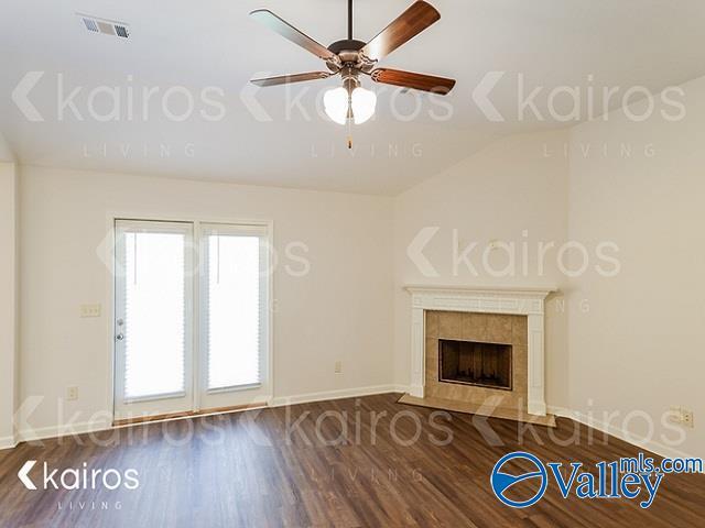Foto del edificio - 711 Park Ln