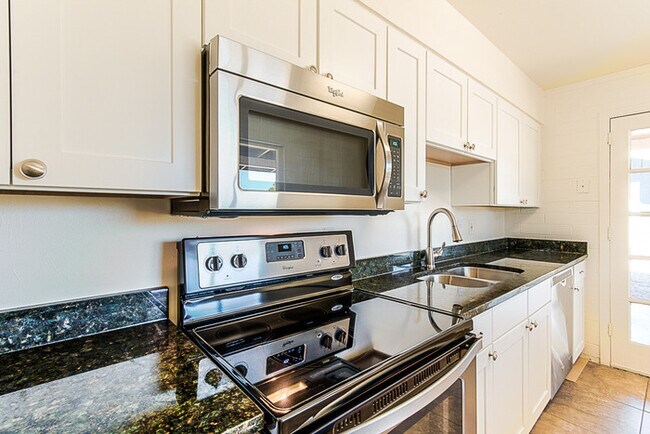Building Photo - Affordable Rental- No HOA!