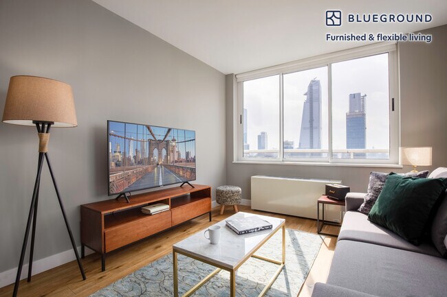 Foto del edificio - 560 W 43rd St