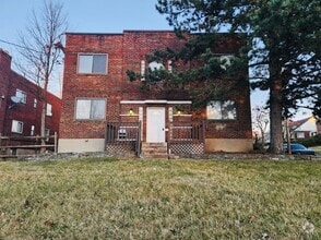 Building Photo - 2500 Boudinot Ave