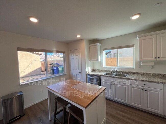 Foto del edificio - 67410 Rio Veracruz Rd