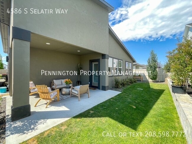 Foto del edificio - 4586 S Selatir Way