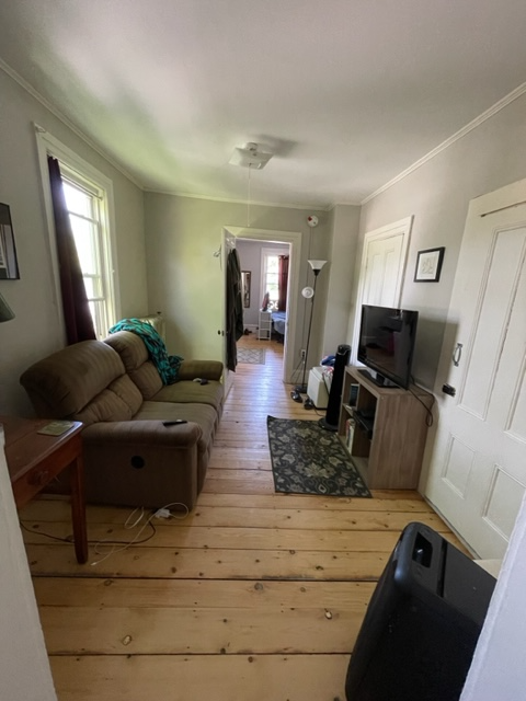 Primary Photo - 51 Loomis St