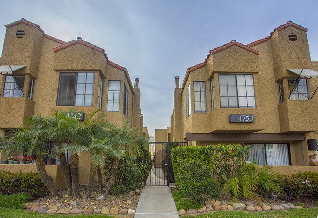 Foto del edificio - *OPEN HOUSE: 8/30 9-10AM* Normal Heights: ...
