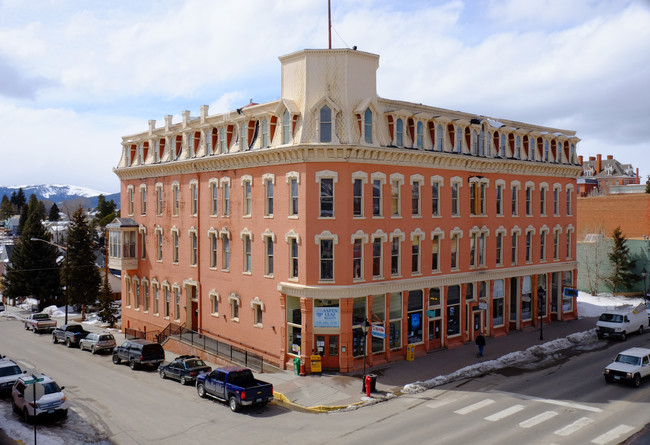 Foto del edificio - Tabor Grand Apartments