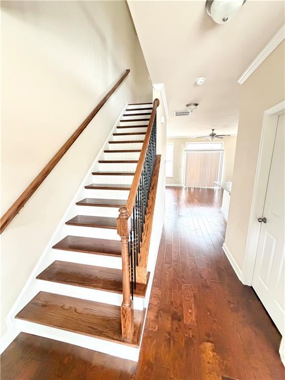 Foto del edificio - 4954 Rosalie Rd