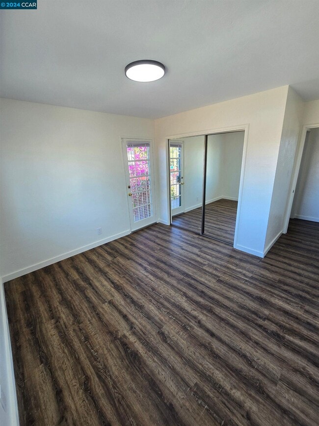 Foto del edificio - 614 S 33rd St