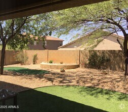 Building Photo - 41030 N Iron Horse Way