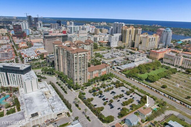 Building Photo - 2 br, 2.5 bath Townhome - 509 M Street