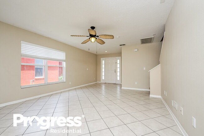 Foto del edificio - 7452 Oxford Garden Cir