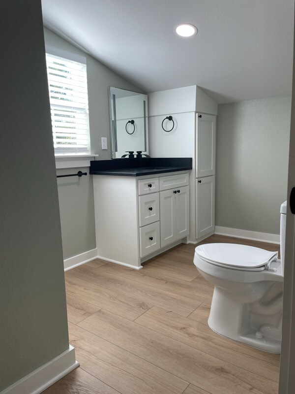 Foto del edificio - 15831 Echo Glen Dr