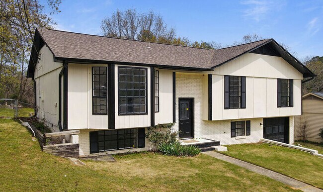 Building Photo - 1748 Sonia Dr