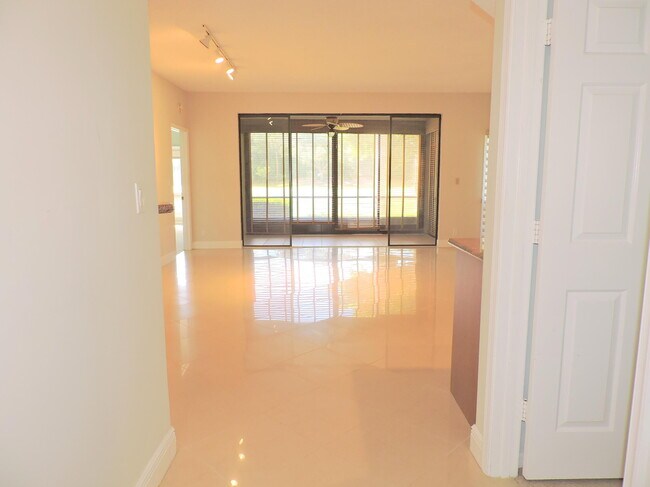 Building Photo - 7900 Granada Pl