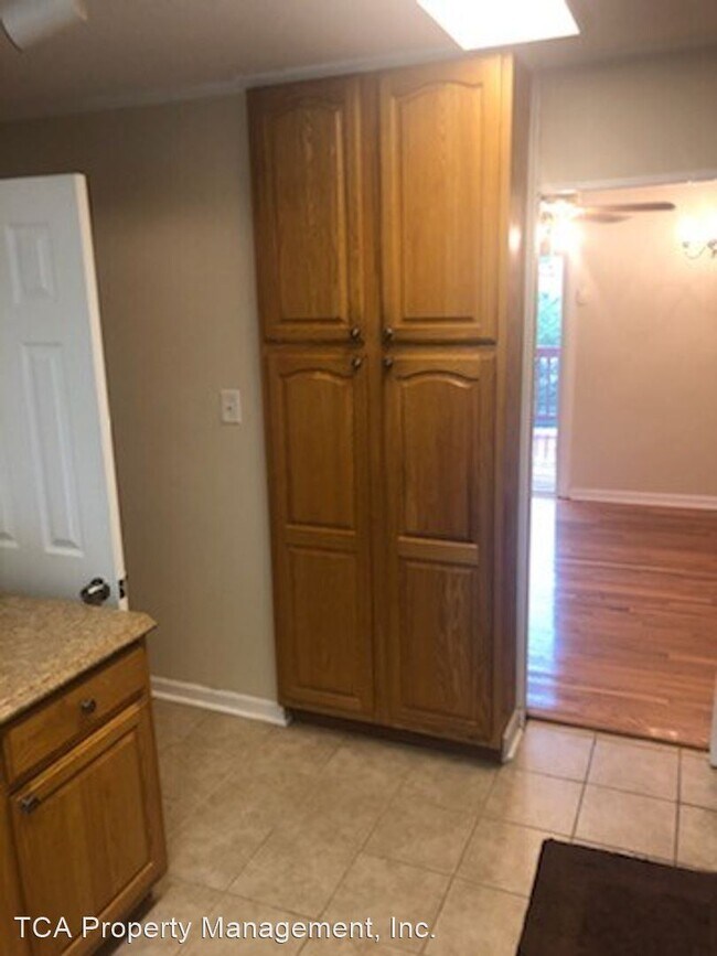 Building Photo - 3 br, 1.5 bath House - 1935 Brookside Drive
