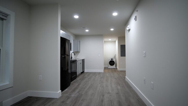 Photo - 15 Hungerford Terrace, Unit 8 Apartment