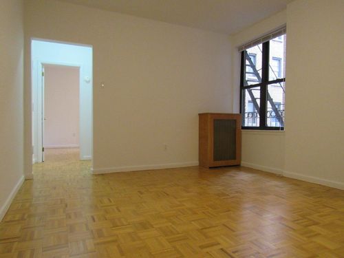 Building Photo - 628 W 151st St