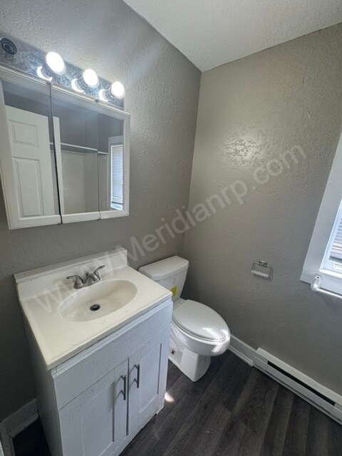Foto del edificio - 309 W Williams St