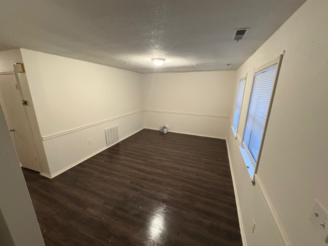 Foto del edificio - 122 Carriage Pl