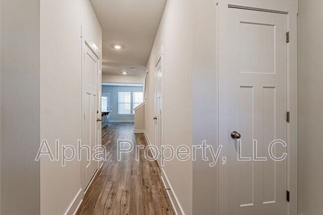 Foto del edificio - 1058 Millison Pl