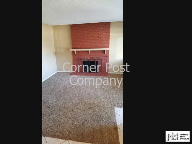 Building Photo - 3907 Ortiz Ct NE