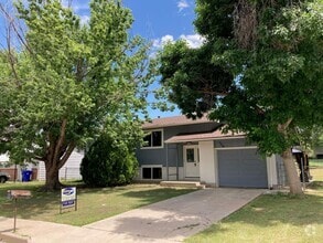 Building Photo - 7310 Colonial Ct
