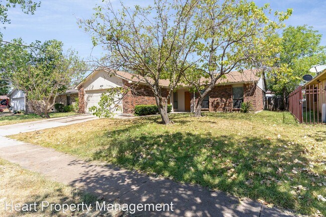 Building Photo - 3 br, 2 bath House - 4220 Yellowleaf Dr