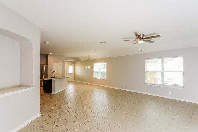 Building Photo - 14106 Cremello Falls