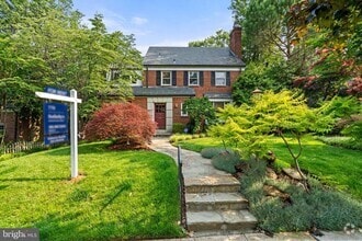 Building Photo - 4317 Warren St NW