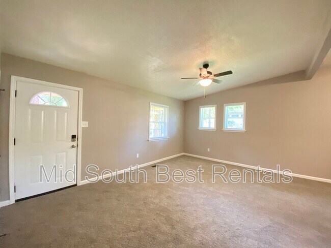 Foto del edificio - 22 Woodcliff Cir