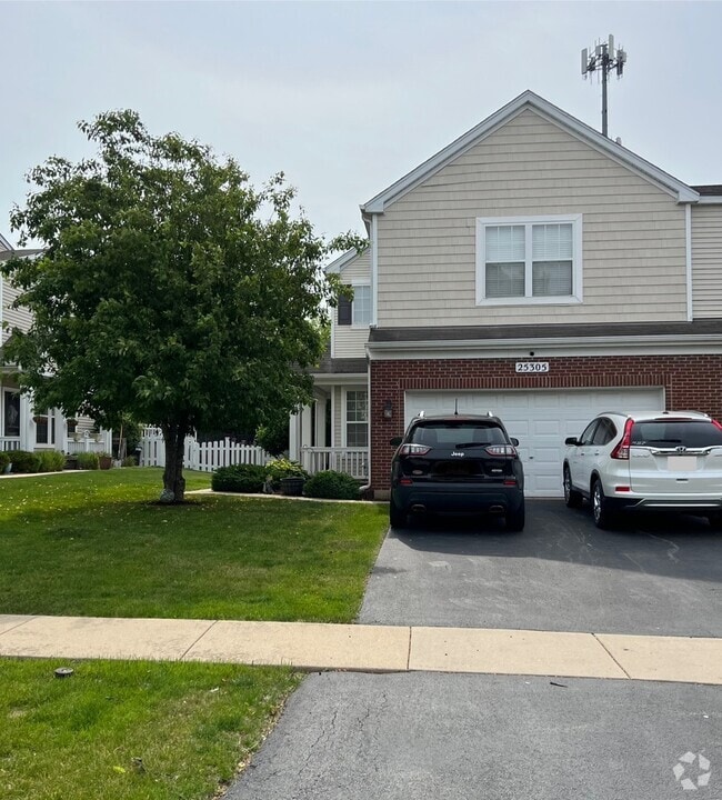 Building Photo - 25305 Colligan St