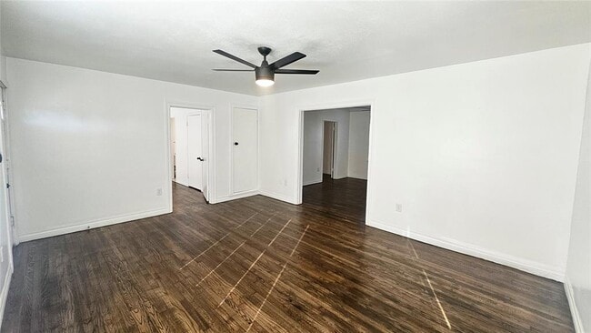 Building Photo - 205 Madison Ave NE