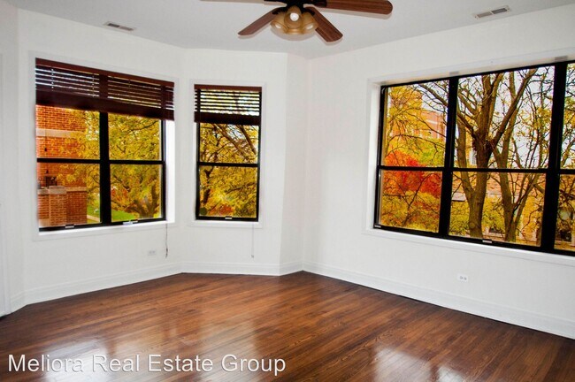 Foto del edificio - 6108 S Dorchester Ave