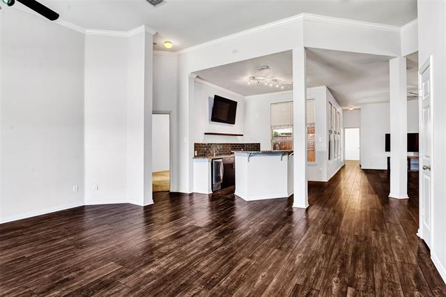 Foto del edificio - 2728 Gull Lake Dr