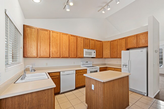 Foto del edificio - 1061 Laurenwood Ln