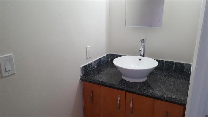 Foto principal - 9101 NW 38th Dr