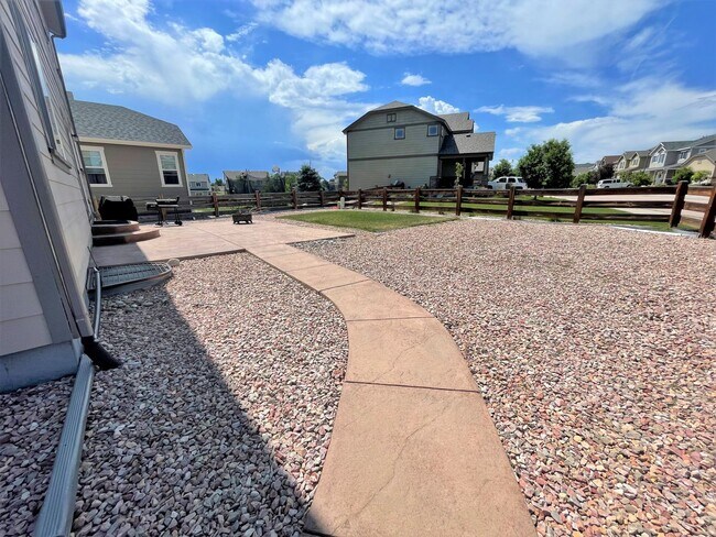 Photo - 11850 Kalmath Way House