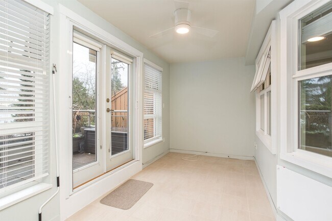 Building Photo - 3580 W 41st Ave