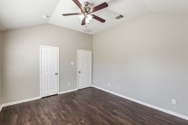 Foto del edificio - 2622 Mesquite Ridge Dr